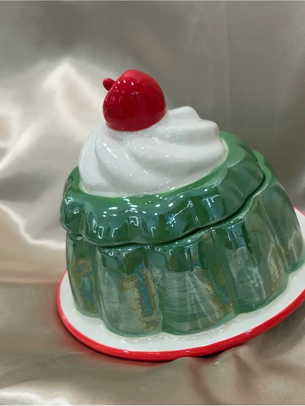 Urban Outfitters Green Ceramic Jello Mold Jar candle